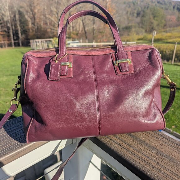 Vintage Coach Bordeaux Leather Satchel Handbag Tote Purse Gold and Maroon - Picture 4 of 11